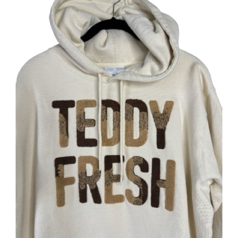 Teddy Fresh Cream Pullover Hoodie Chenille Varsity Letters NWT Size Small - Picture 2 of 11